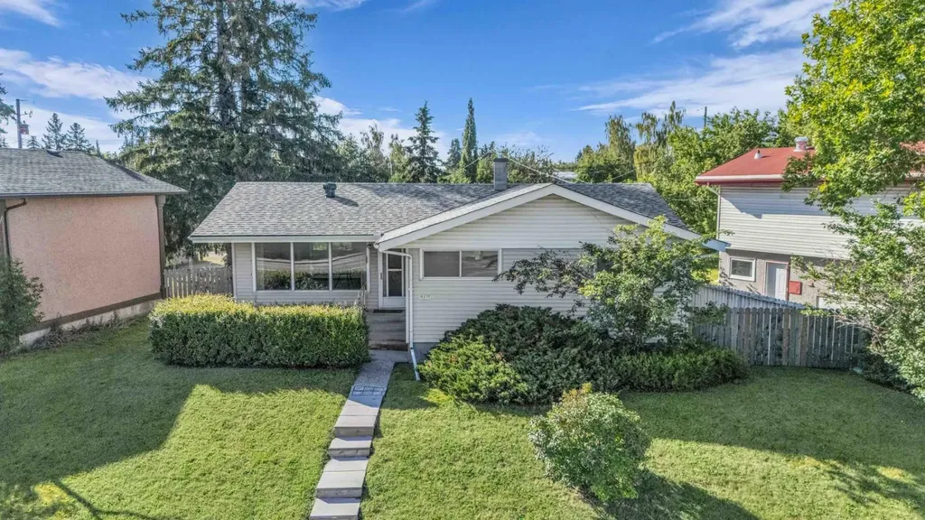 4511 Richmond Road SW Calgary AB T3E4P9