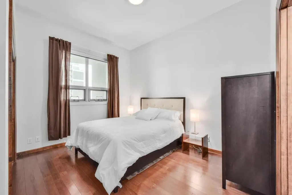 1410 1 Street SE Calgary AB T2G 5T7