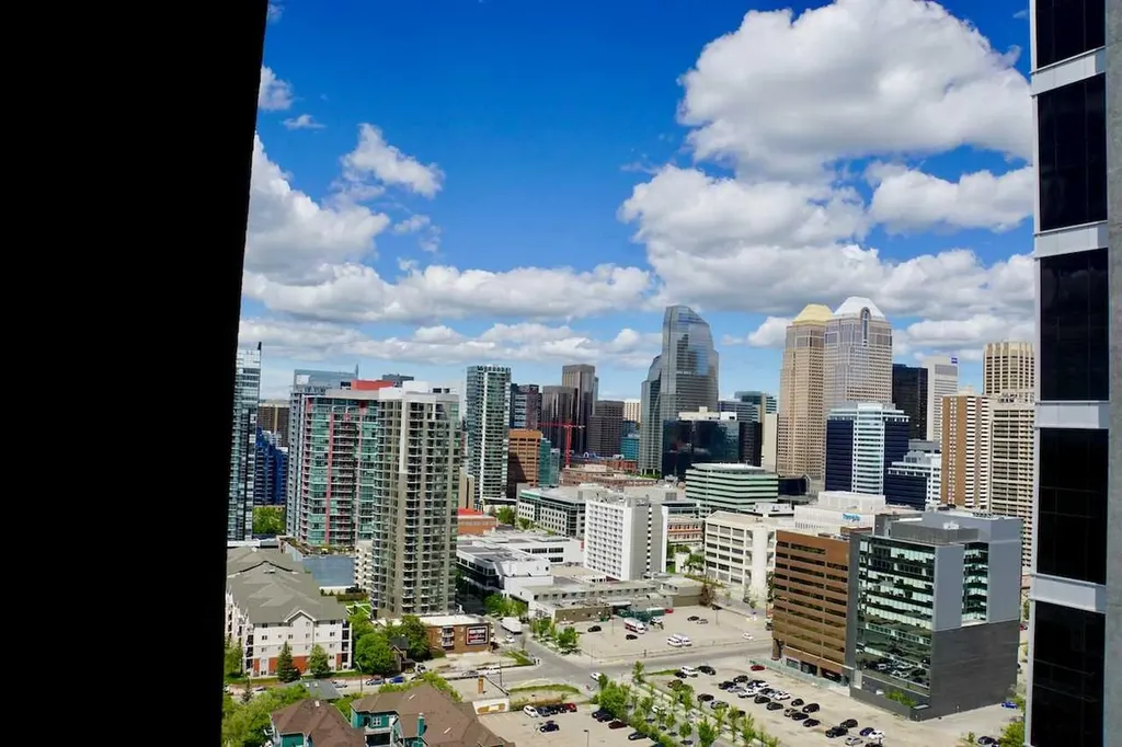 1410 1 Street SE Calgary AB T2G 5T7