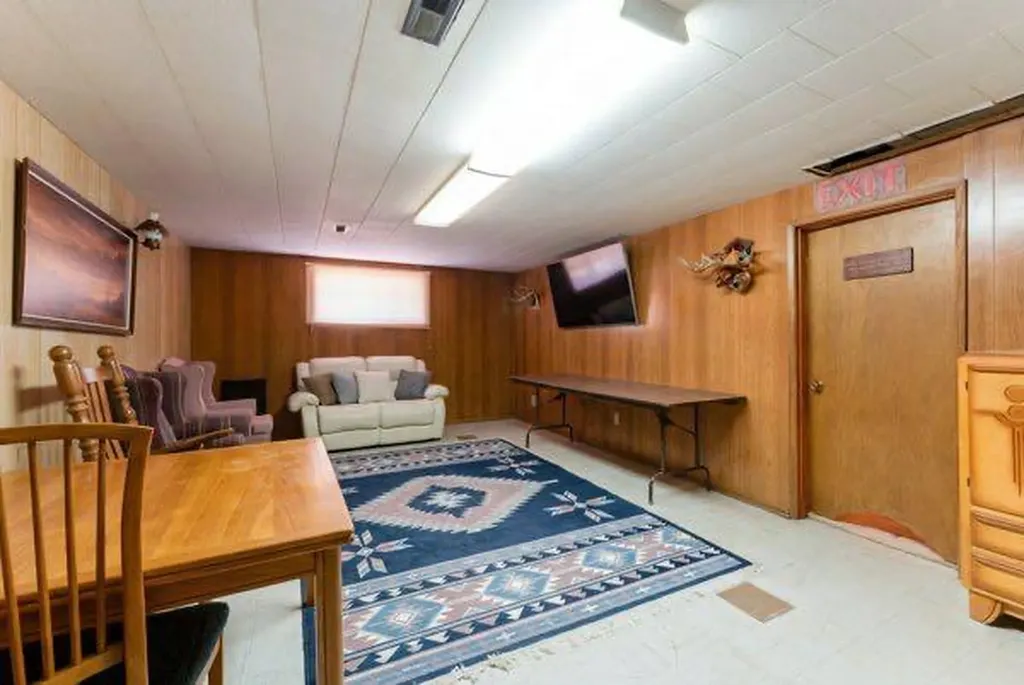 190018 Highway 9 Rural Starland County AB T0J0Y0