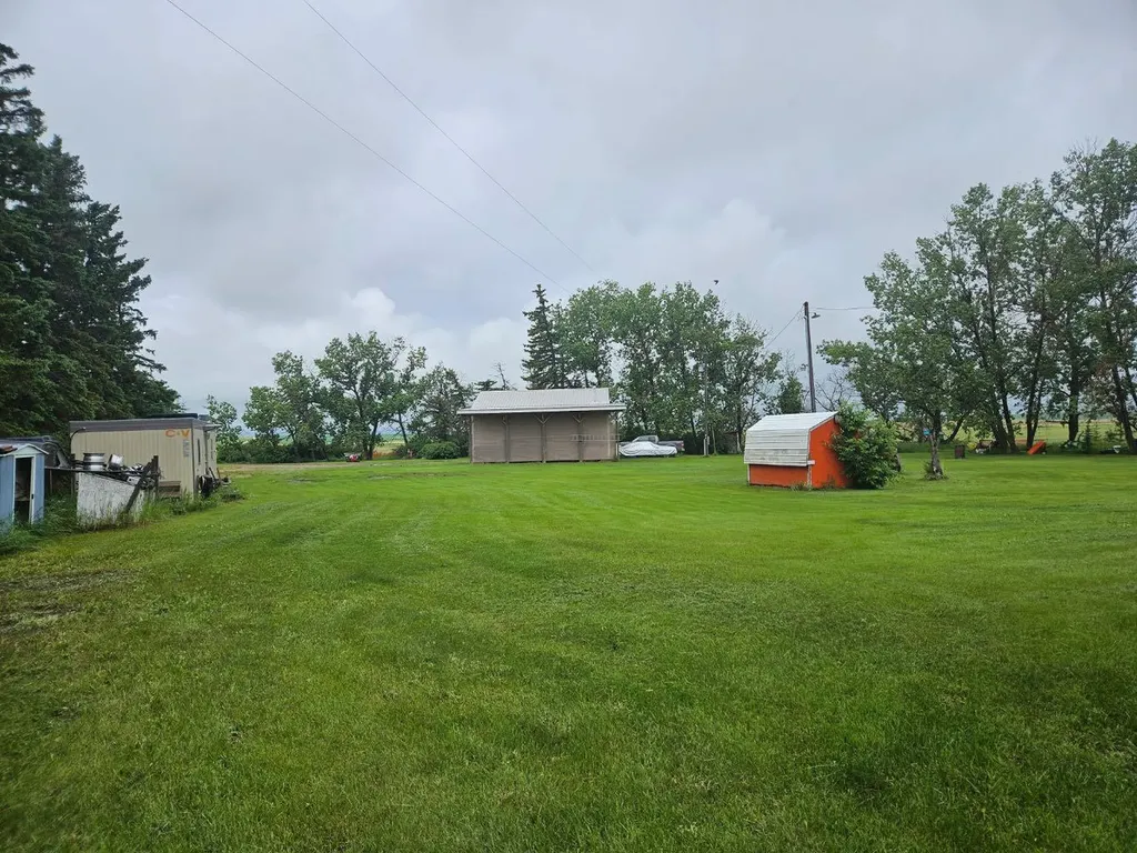 190018 Highway 9 Rural Starland County AB T0J0Y0
