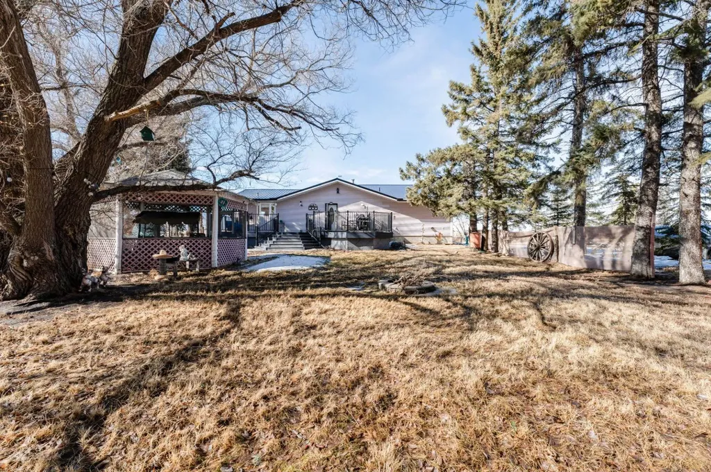 190018 Highway 9 Rural Starland County AB T0J0Y0