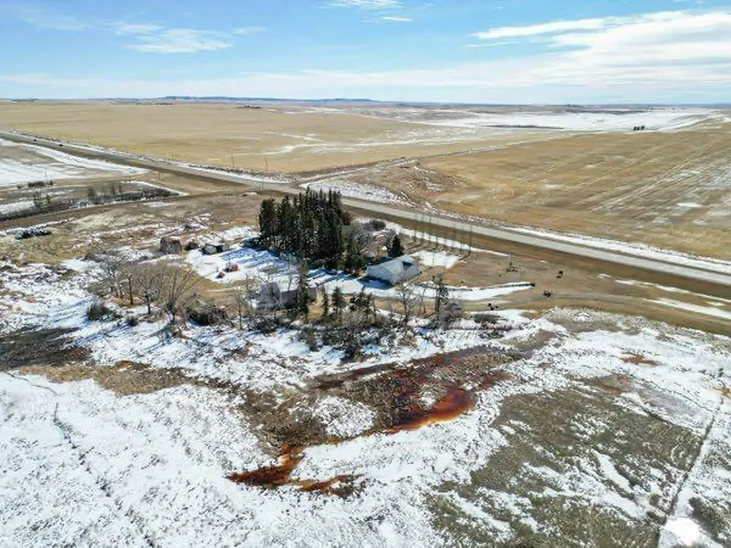 190018 Highway 9 Rural Starland County AB T0J0Y0