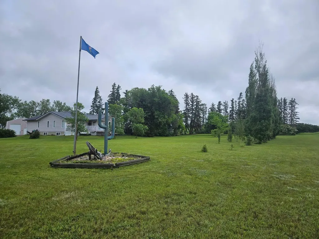 190018 Highway 9 Rural Starland County AB T0J0Y0