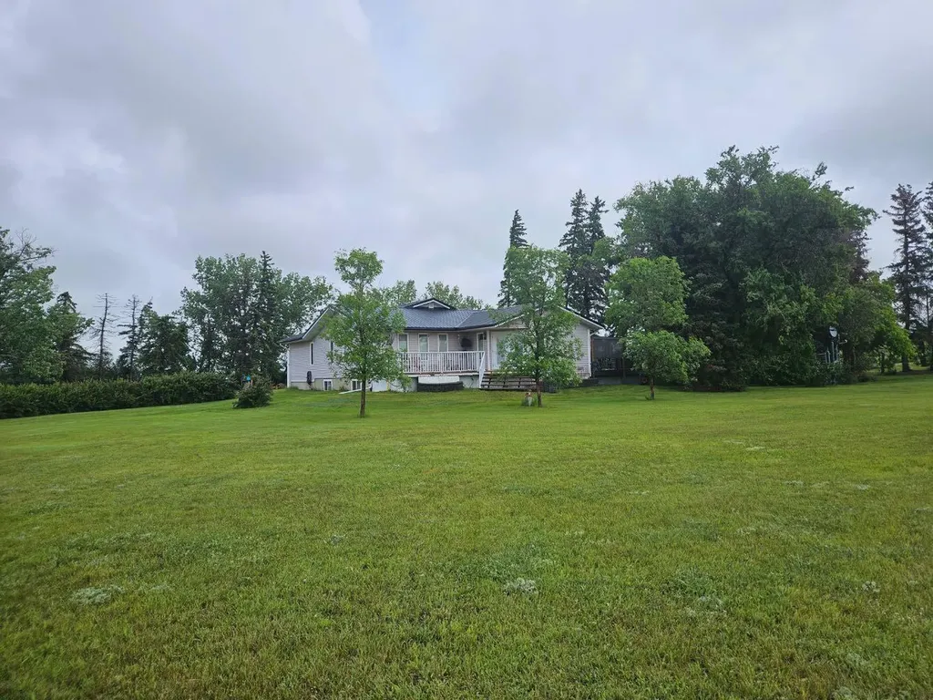 190018 Highway 9 Rural Starland County AB T0J0Y0