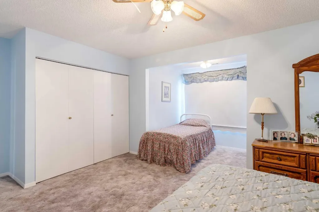 3 Rustic Road Norglenwold AB T4S 1S5