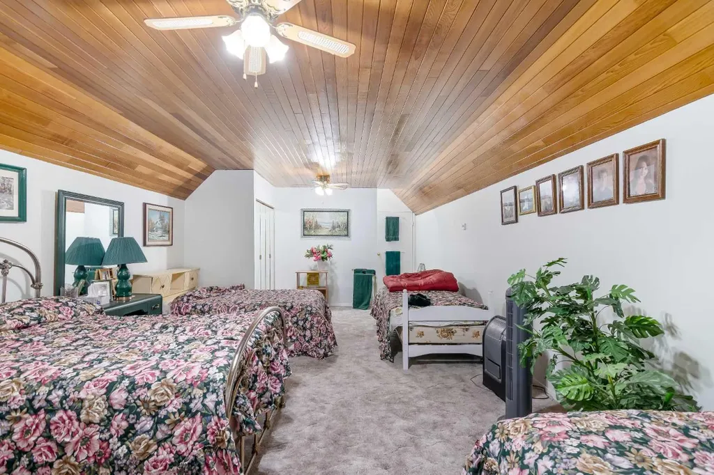3 Rustic Road Norglenwold AB T4S 1S5