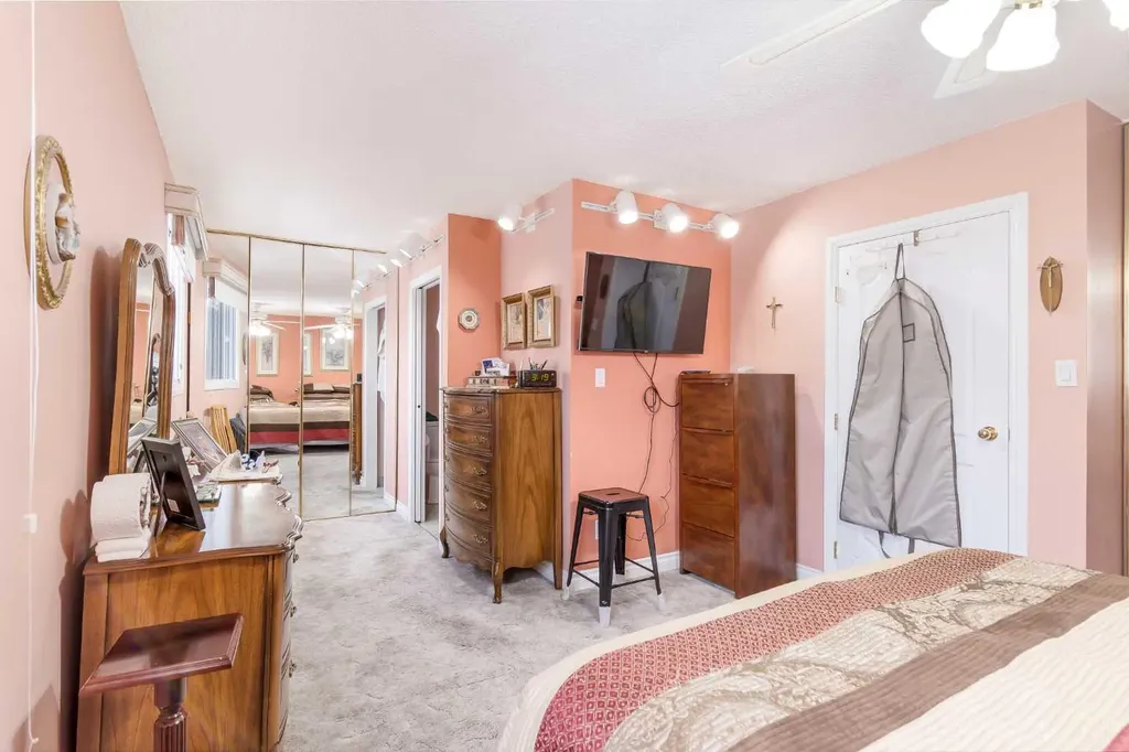 3 Rustic Road Norglenwold AB T4S 1S5