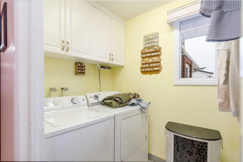 3 Rustic Road Norglenwold AB T4S 1S5