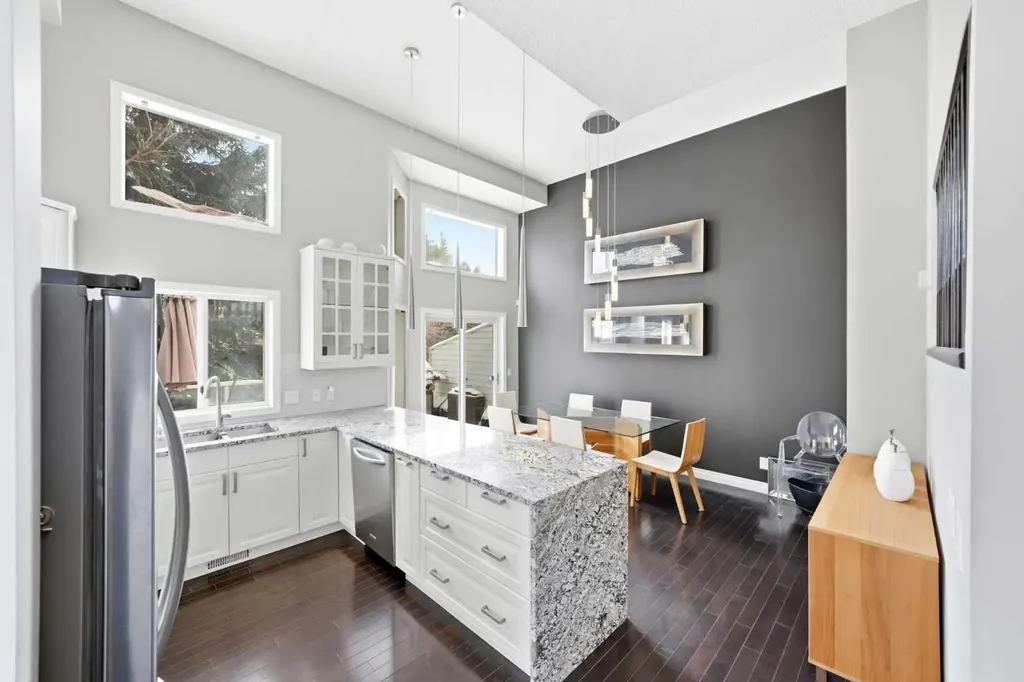 57 Kingsland Villas SW Calgary AB T2V 5J9
