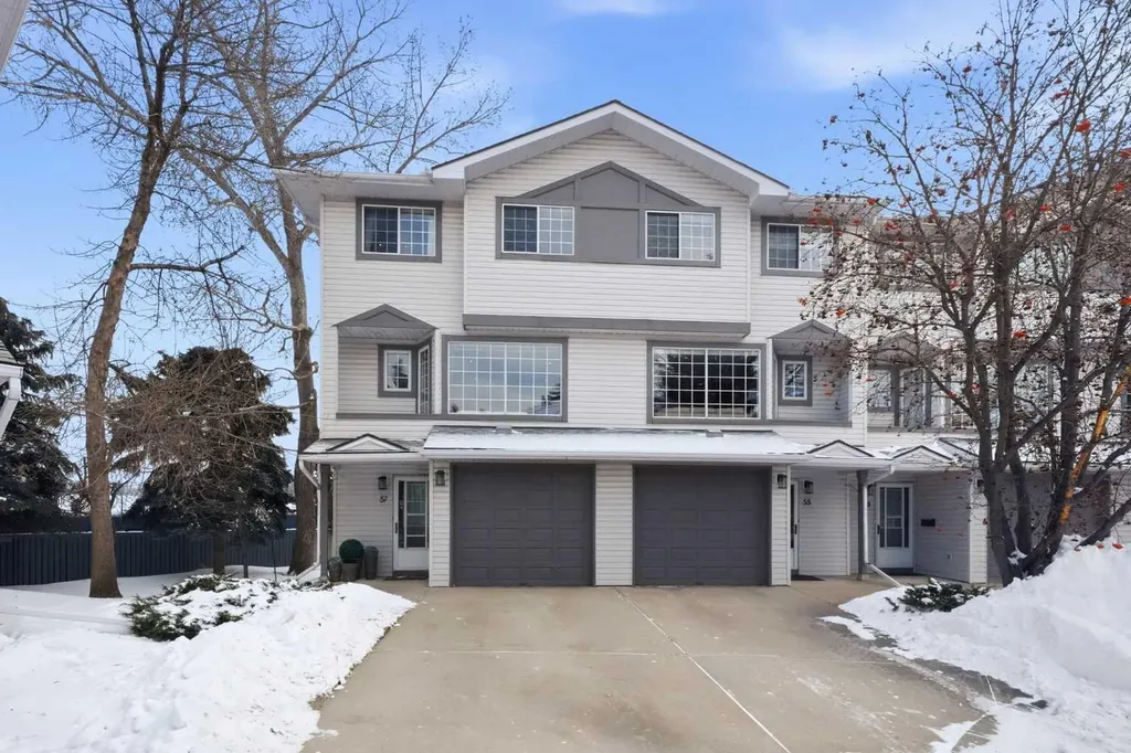 57 Kingsland Villas SW Calgary AB T2V 5J9