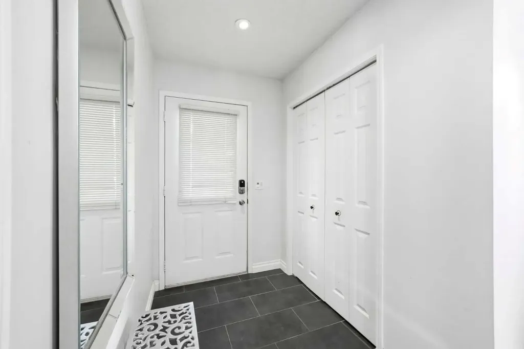 57 Kingsland Villas SW Calgary AB T2V 5J9