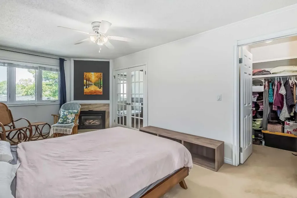 834 2 Avenue NW Calgary AB T2N0E5
