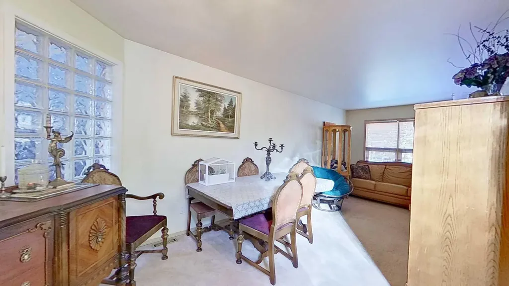 2219 Westmount Road NW Calgary AB T2N 3N5