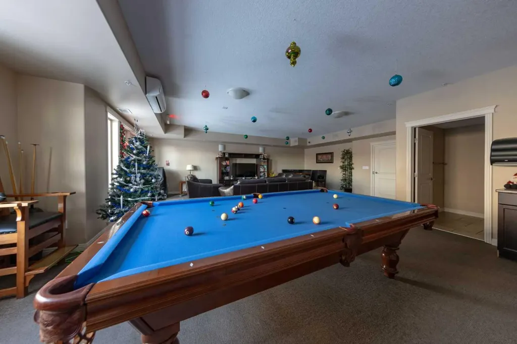 4102 69 Avenue Lloydminster AB T9V2H9