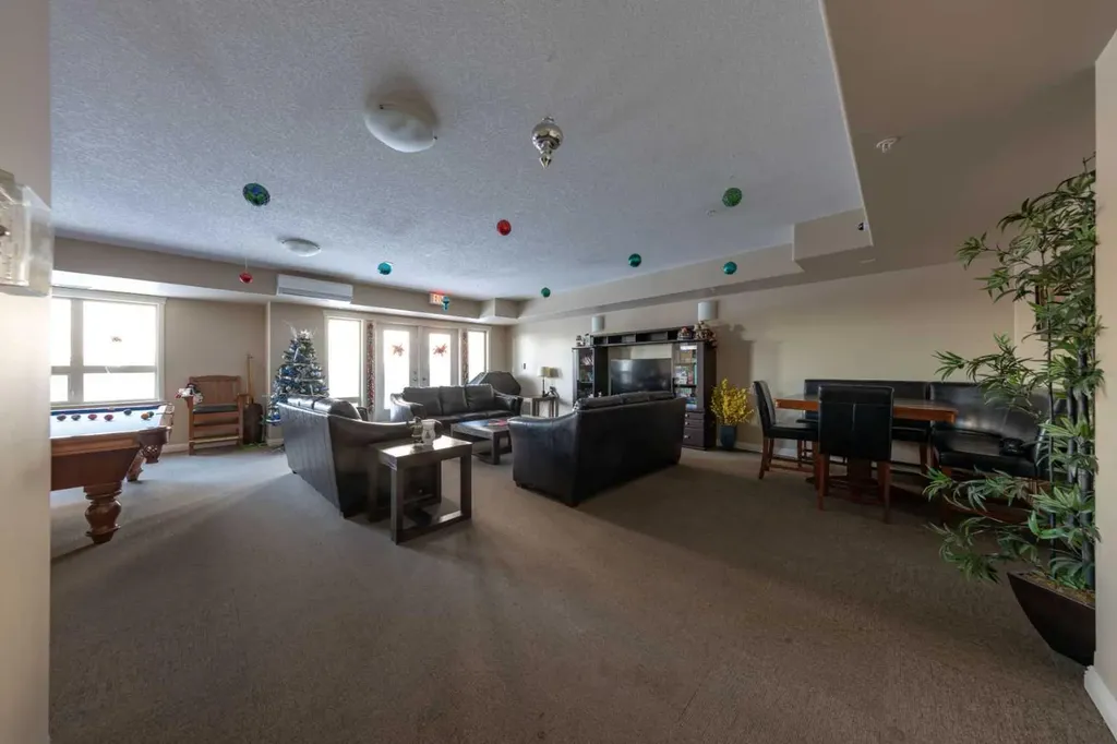 4102 69 Avenue Lloydminster AB T9V2H9