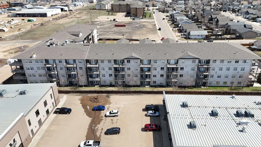 4102 69 Avenue Lloydminster AB T9V2H9