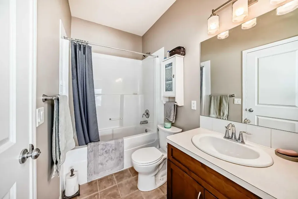 266 Fireside Place Cochrane AB T4C 0R0