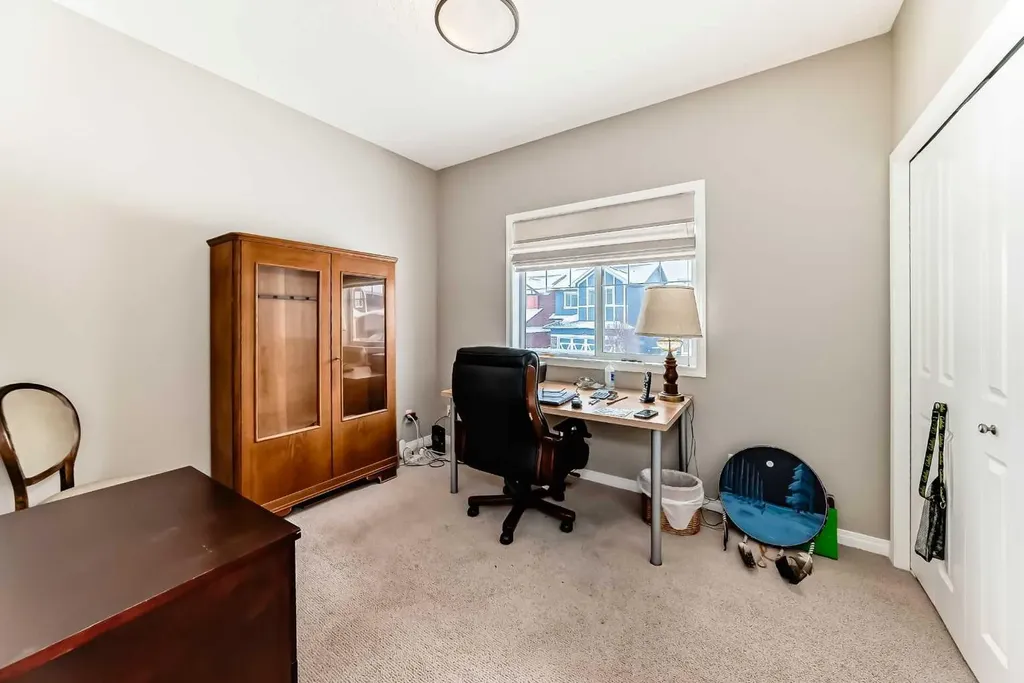 266 Fireside Place Cochrane AB T4C 0R0