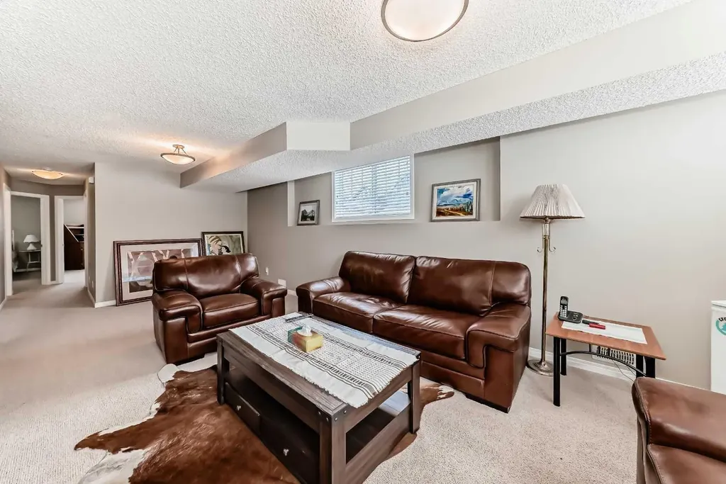 266 Fireside Place Cochrane AB T4C 0R0