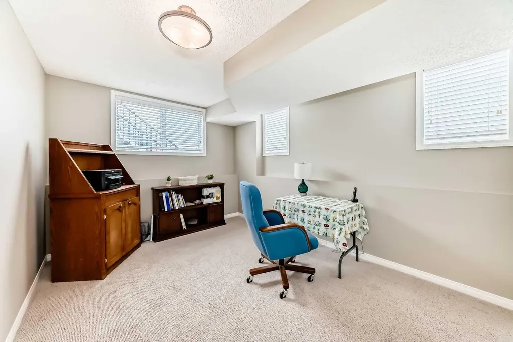 266 Fireside Place Cochrane AB T4C 0R0