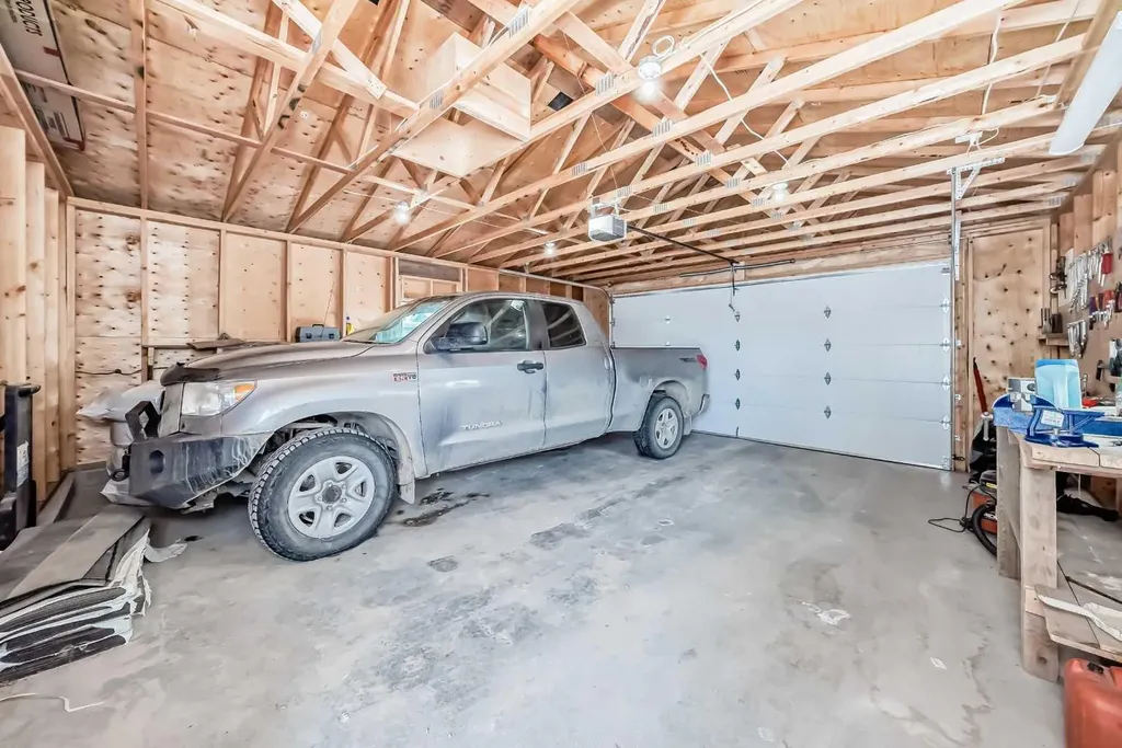 266 Fireside Place Cochrane AB T4C 0R0