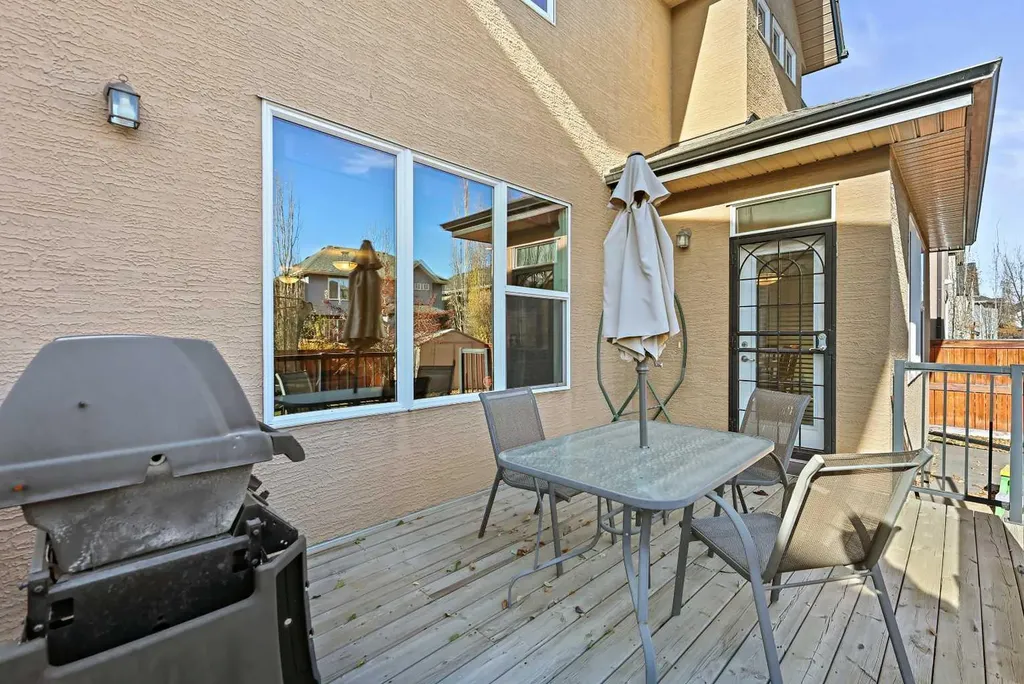 396 Tuscany Estates Rise NW Calgary AB T3L 0C5