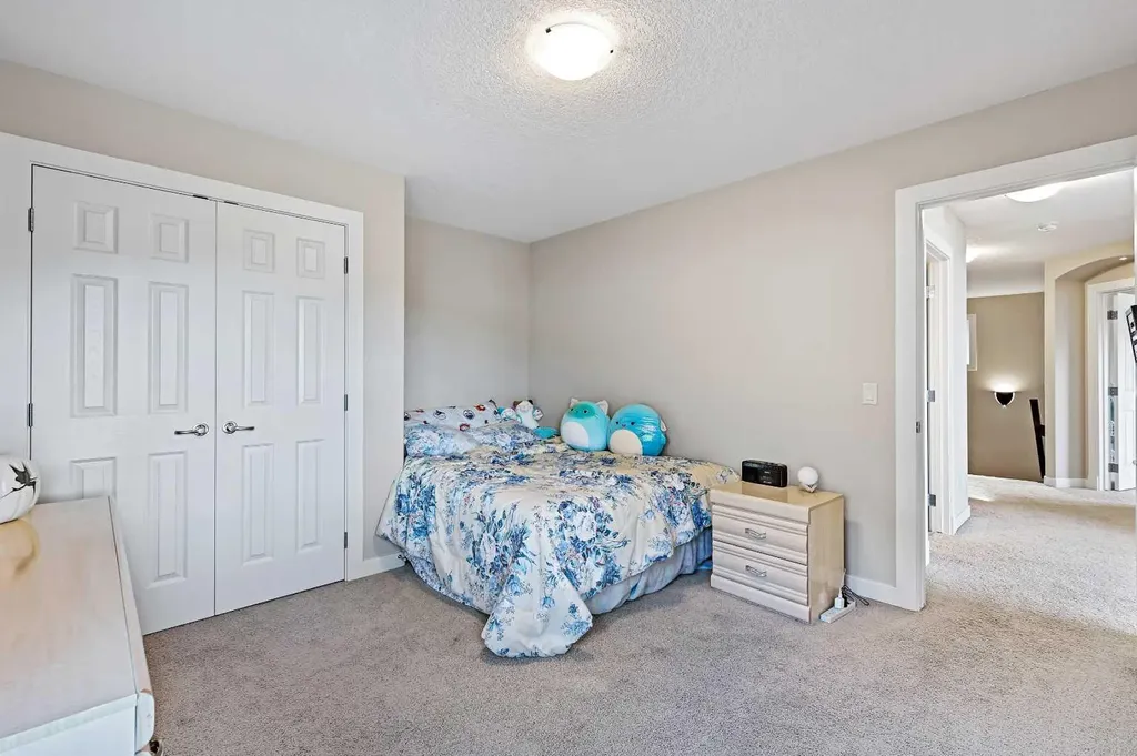 396 Tuscany Estates Rise NW Calgary AB T3L 0C5