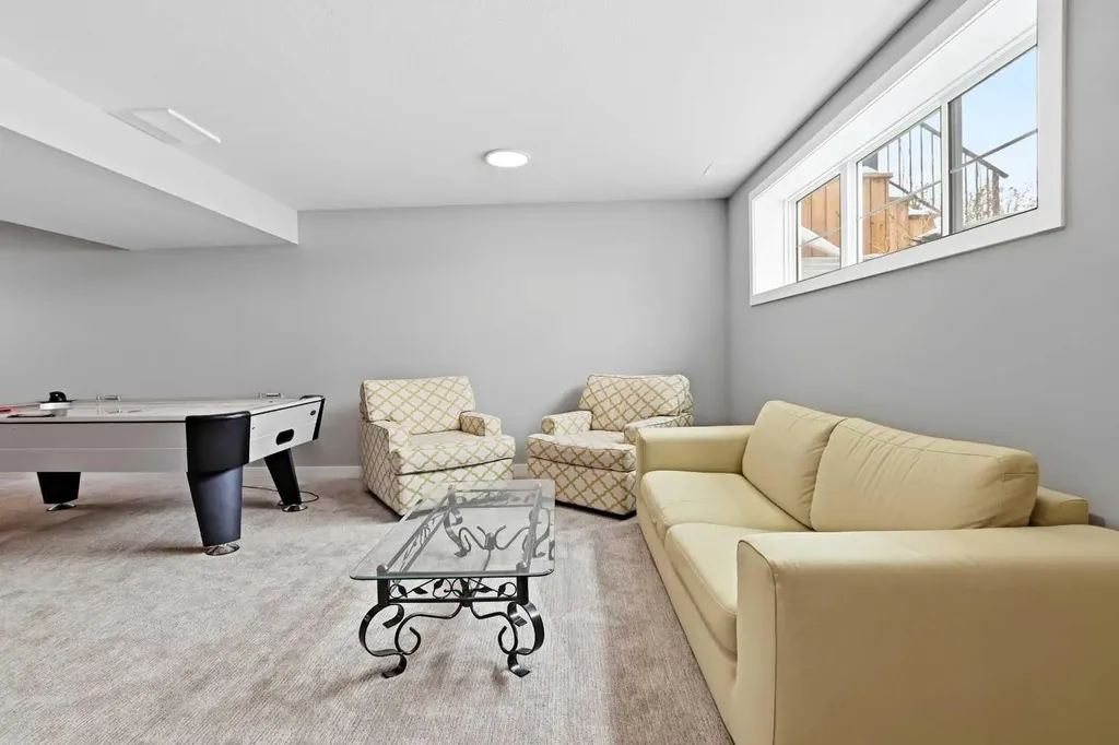 120 Memorial Parkway Rural Red Deer County AB T4E 3C5