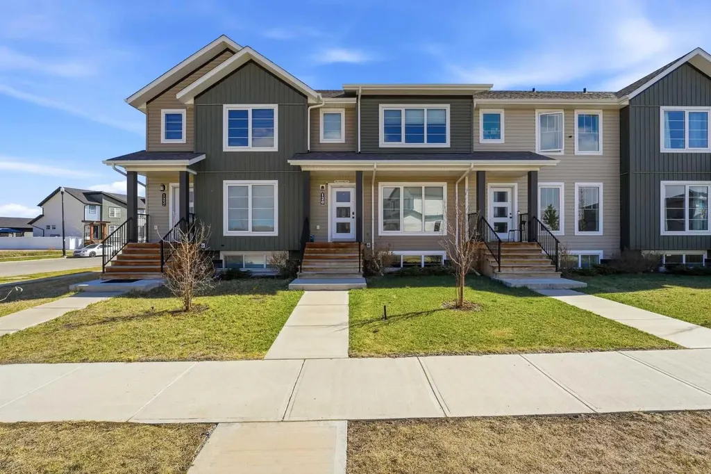 120 Memorial Parkway Rural Red Deer County AB T4E 3C5