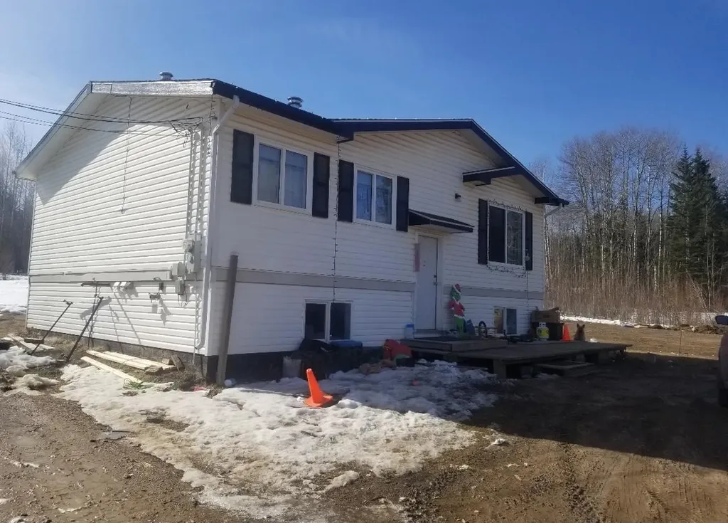131 Pine Lane Conklin AB T0P 1H1