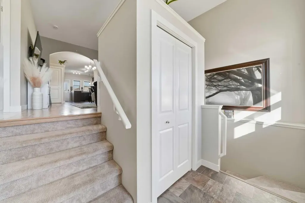 22 Mackenzie Ranch Way Lacombe AB T4L 0A7