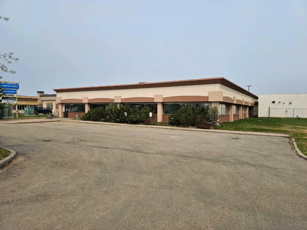 10070 117 Avenue Grande Prairie AB T8V4K5