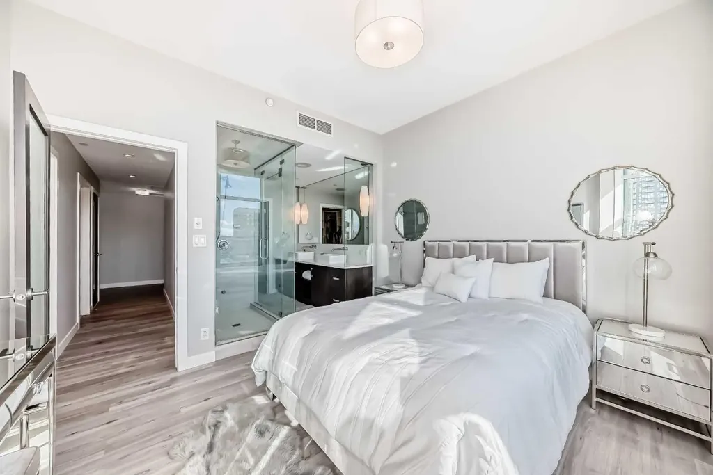 530 12 Avenue SW Calgary AB T2R 0B1