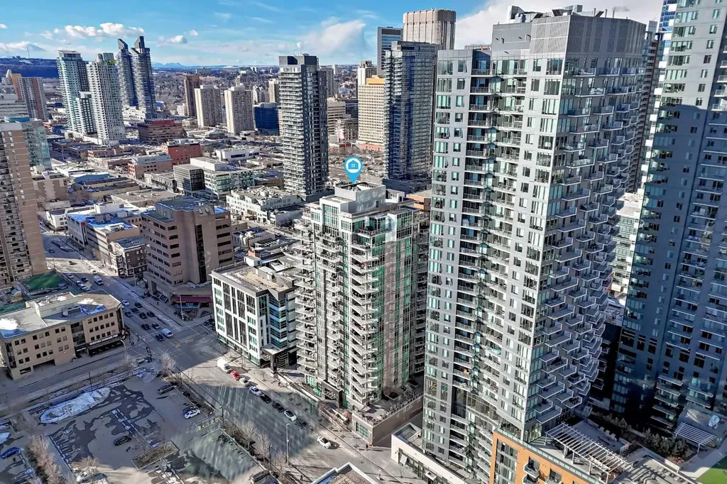 530 12 Avenue SW Calgary AB T2R 0B1