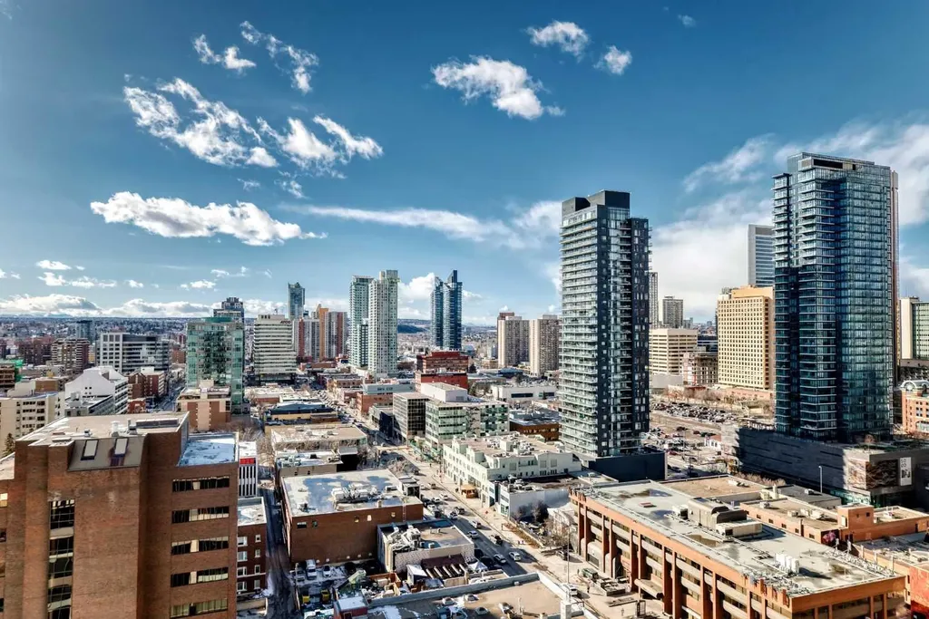 530 12 Avenue SW Calgary AB T2R 0B1