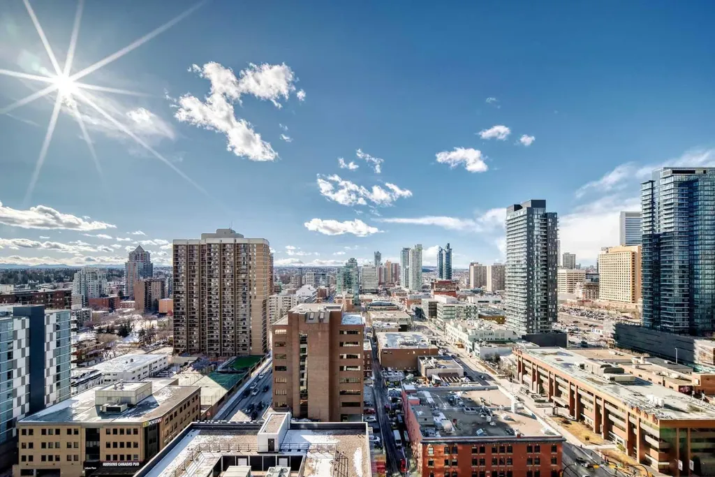 530 12 Avenue SW Calgary AB T2R 0B1