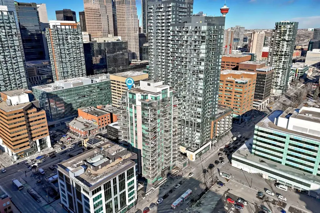530 12 Avenue SW Calgary AB T2R 0B1