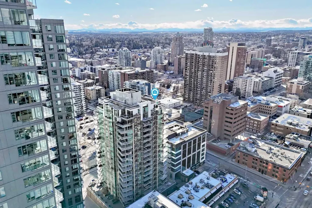 530 12 Avenue SW Calgary AB T2R 0B1