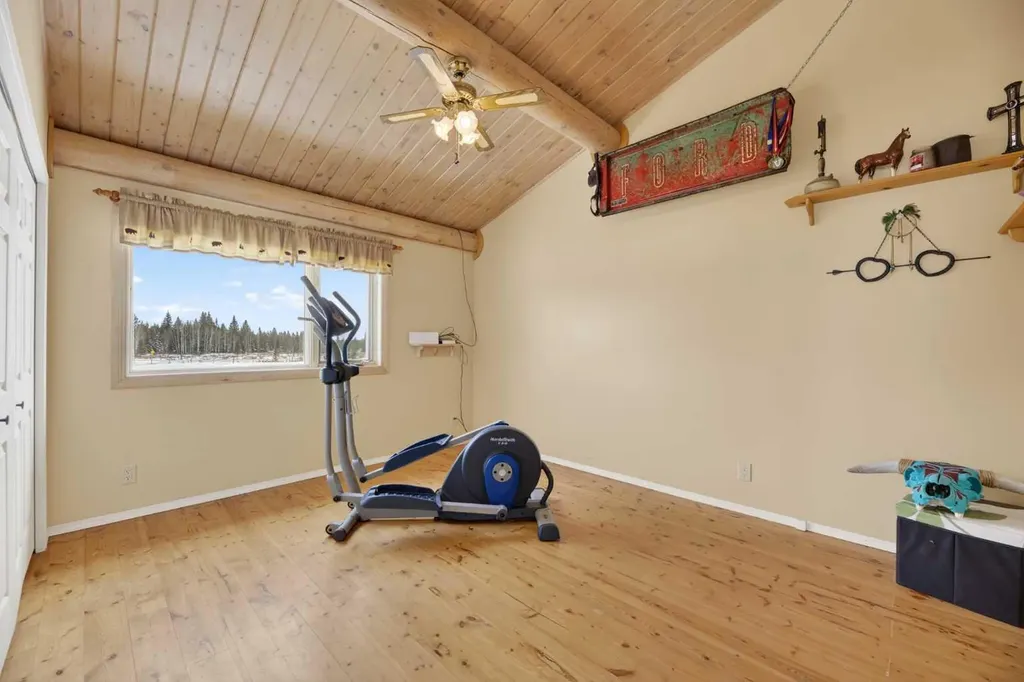 32460 Range Road 61 Rural Mountain View County AB T0M 1X0