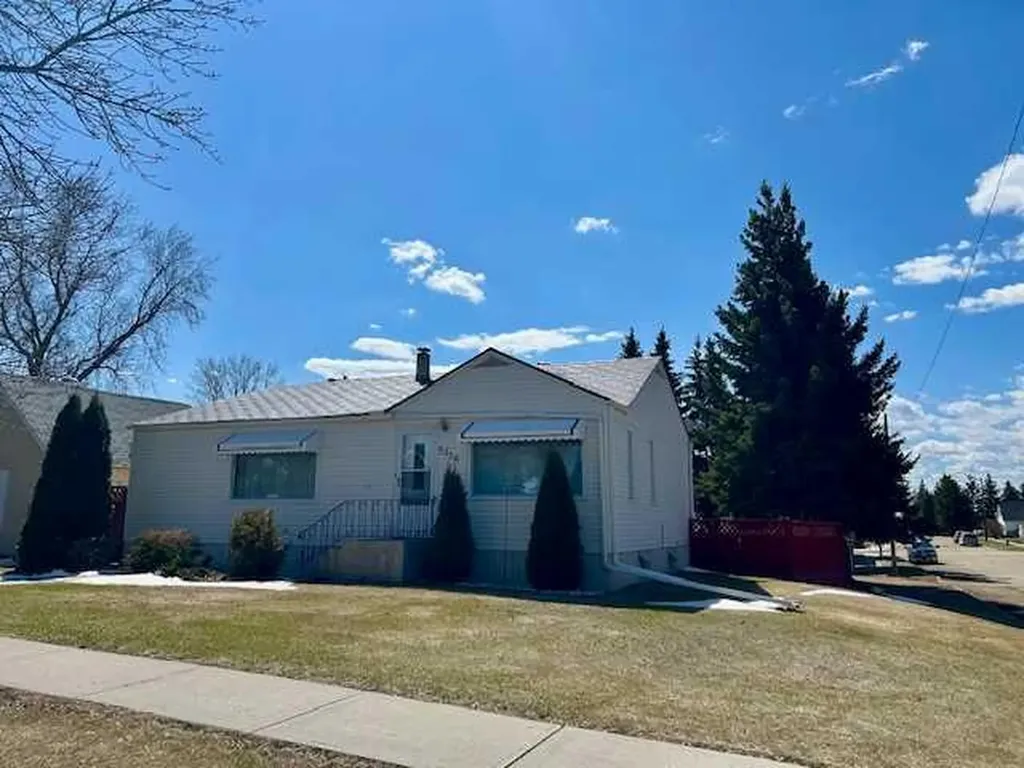 5036 51 Avenue Bashaw AB T0B 0H0