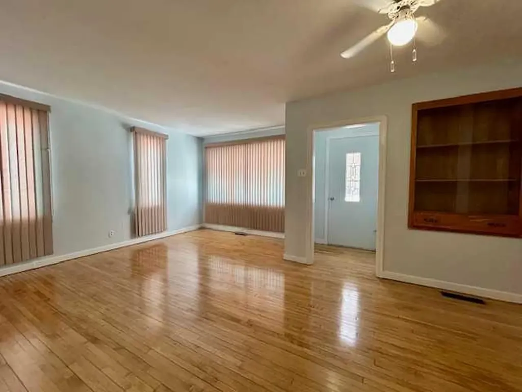 5036 51 Avenue Bashaw AB T0B 0H0