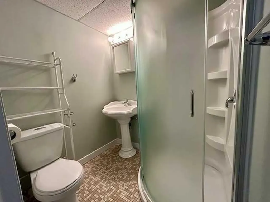 5036 51 Avenue Bashaw AB T0B 0H0