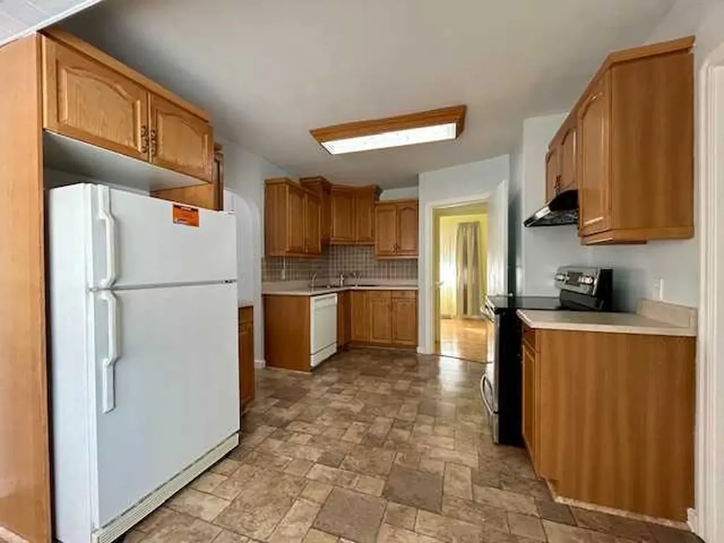 5036 51 Avenue Bashaw AB T0B 0H0