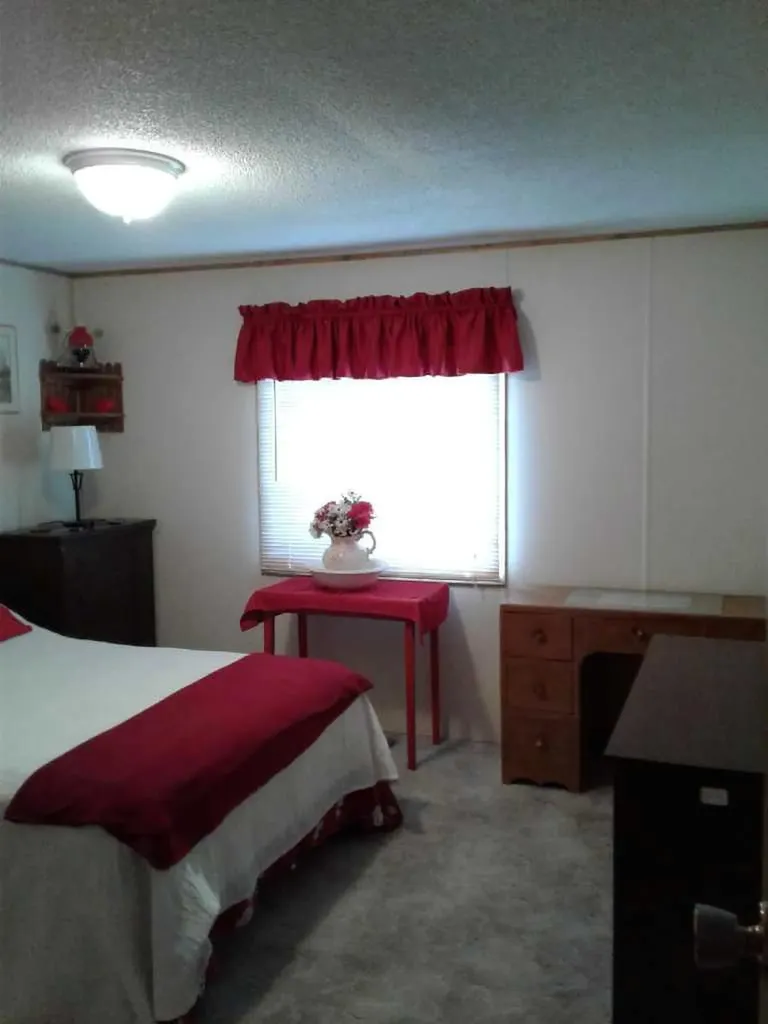 104 4 Avenue NE Milk River AB T0K 1M0