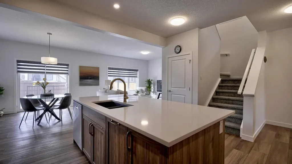 57 Willow Green SW Airdrie AB T4B 5M3