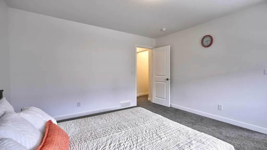 57 Willow Green SW Airdrie AB T4B 5M3