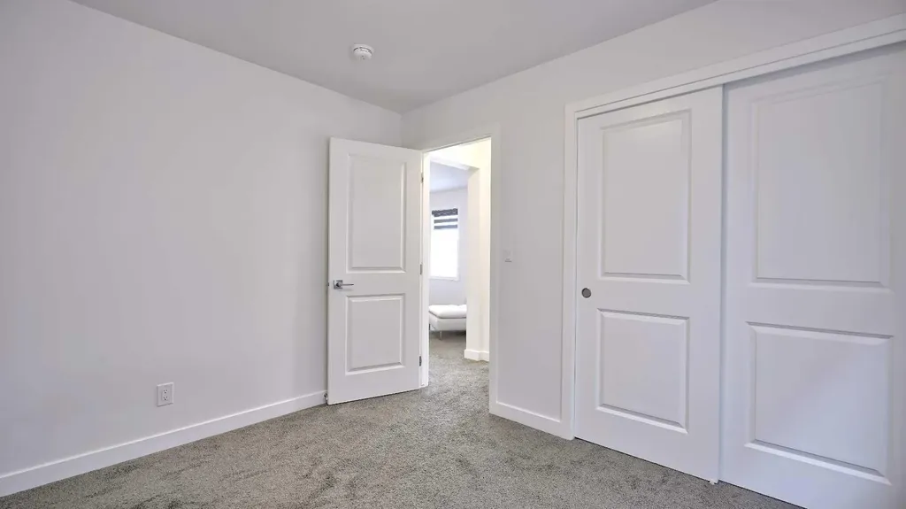 57 Willow Green SW Airdrie AB T4B 5M3