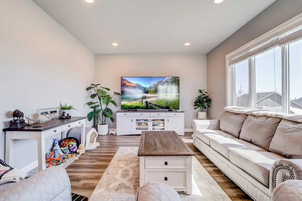 1029 Livingston Way Pincher Creek AB T0K1W0