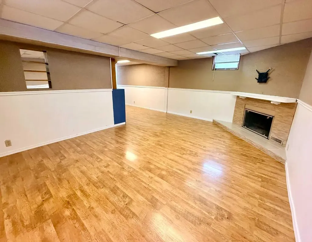 1033 16 Avenue Wainwright AB T9W 1K3
